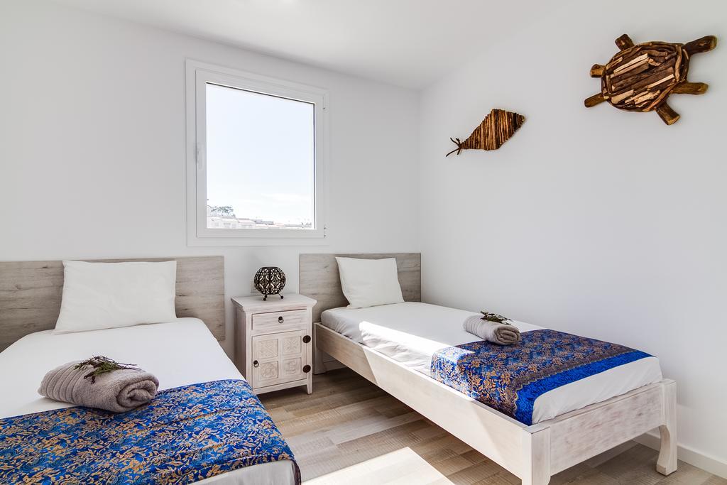 Vista Roses Mar - Villas Batik ภายนอก รูปภาพ