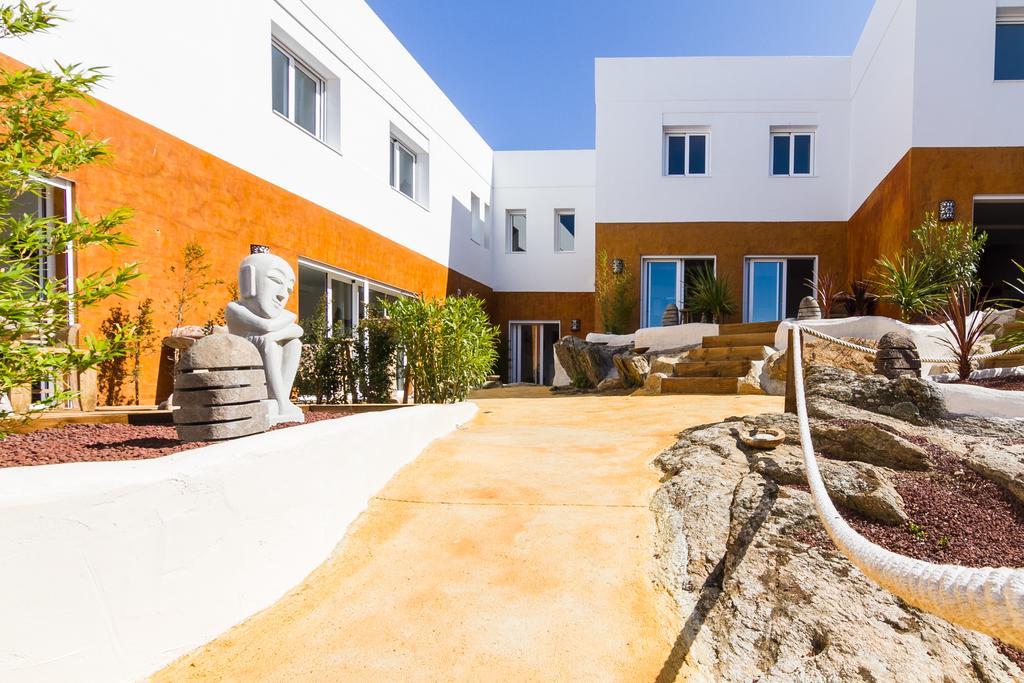 Vista Roses Mar - Villas Batik ภายนอก รูปภาพ
