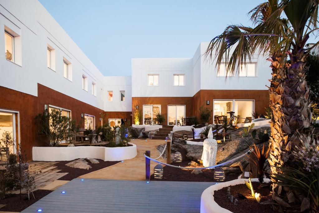 Vista Roses Mar - Villas Batik ภายนอก รูปภาพ
